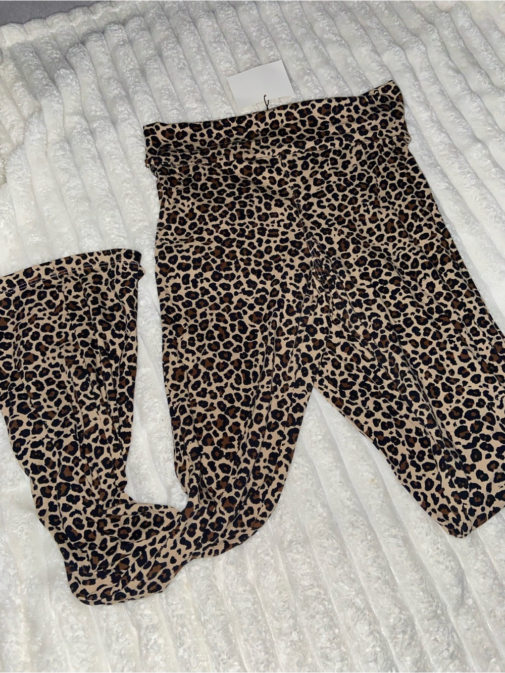Cheetah leopard print leggings